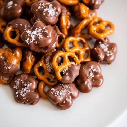 Crunchy Pretzel Caramel Clusters